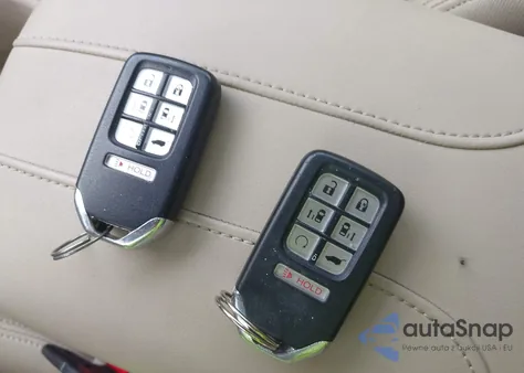 2020 Honda Odyssey Ex-L/Ex-L W/Navi Res from USA, damaged, VIN 5FNRL6H73LB019652